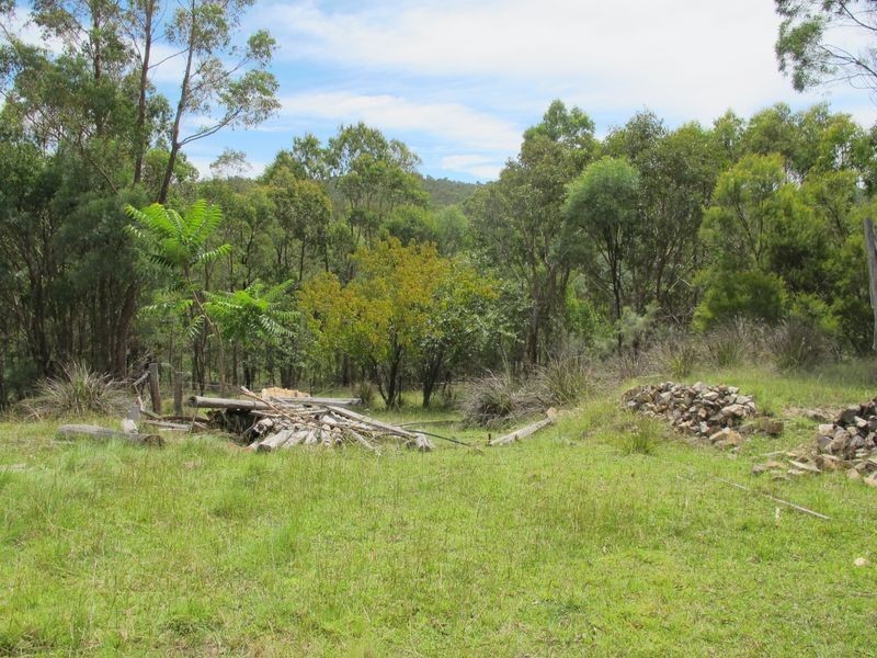 2293 Emmaville Street, Reddestone NSW 2370