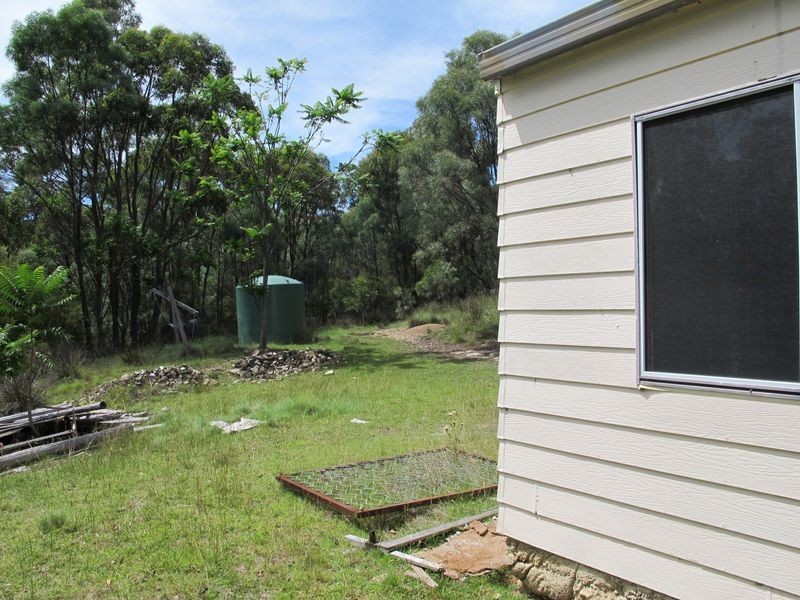 2293 Emmaville Street, Reddestone NSW 2370