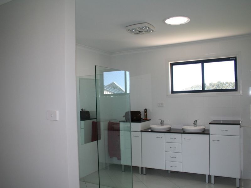 77 Glen Elm Drive, Glen Innes NSW 2370