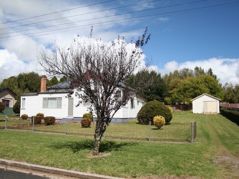 153 Taylor Street, Glen Innes NSW 2370