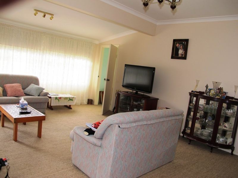 82 Lang Street, Glen Innes NSW 2370