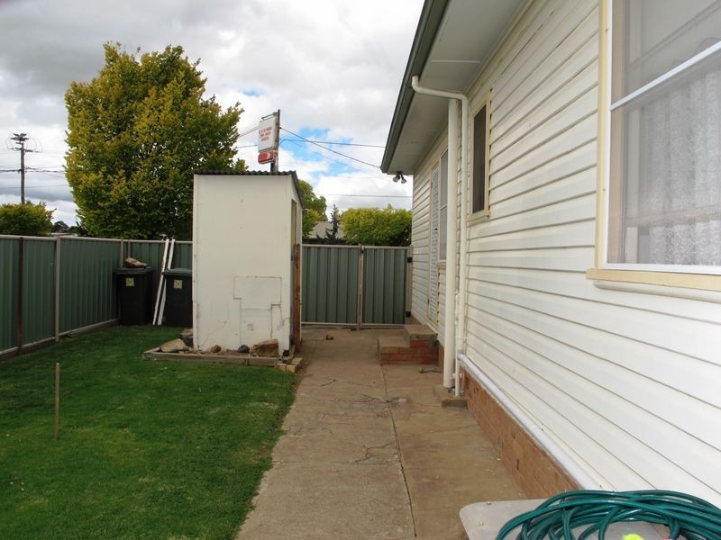 82 Lang Street, Glen Innes NSW 2370