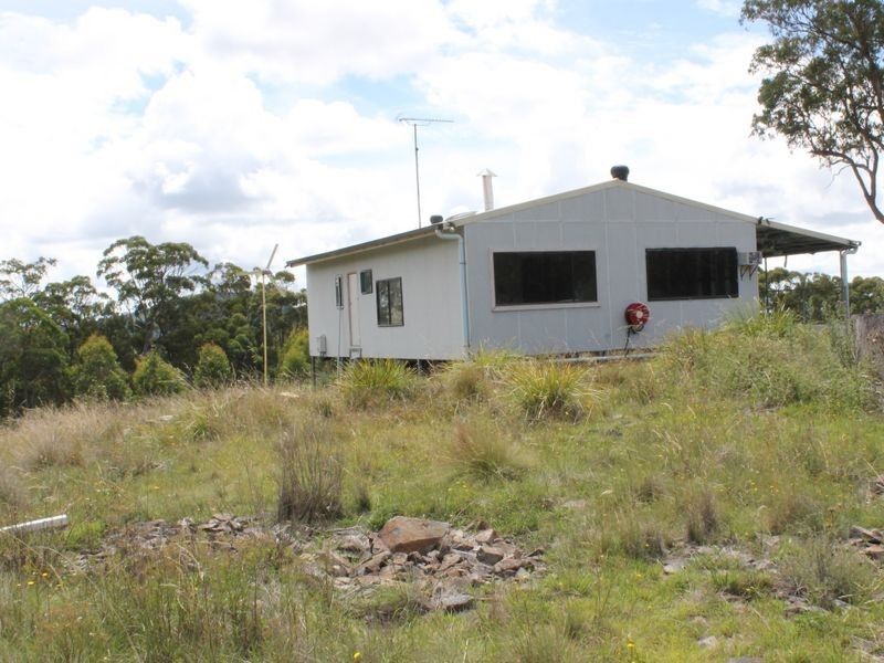 114 Sunset Rd, Glen Innes NSW 2370