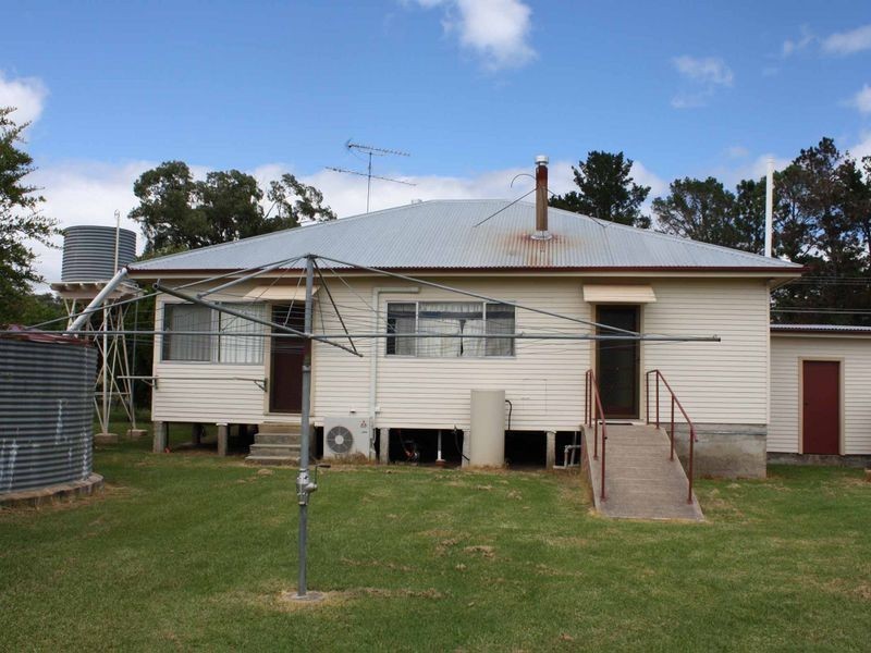 30 Park Street, Emmaville NSW 2371