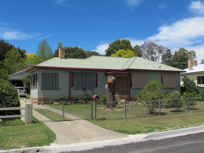 7 Clarke Street, Glen Innes NSW 2370