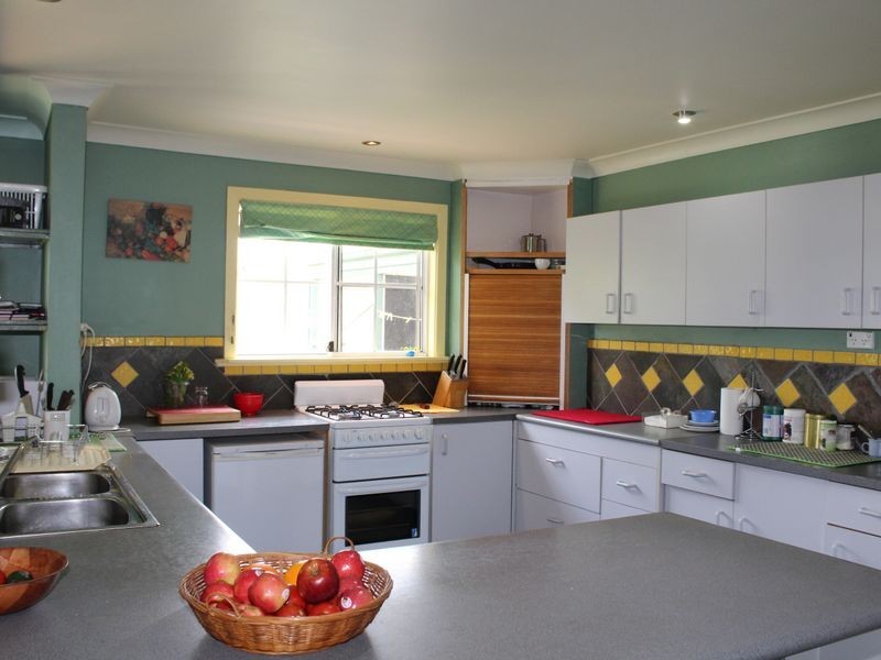 8 Abbott Street, Glen Innes NSW 2370