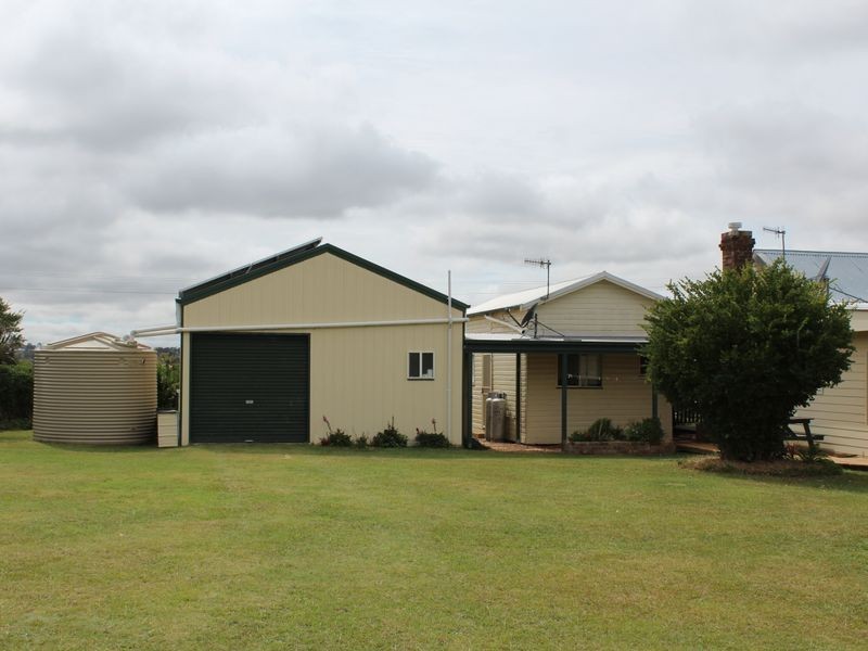 8 Abbott Street, Glen Innes NSW 2370