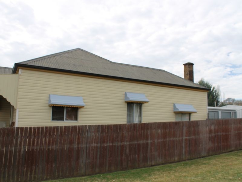 27 Church St, Glen Innes NSW 2370