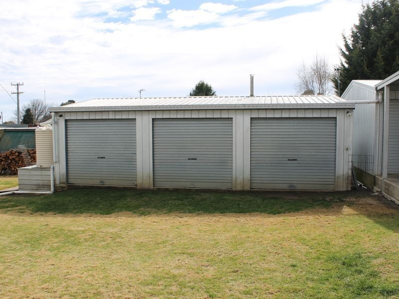 27 Church St, Glen Innes NSW 2370