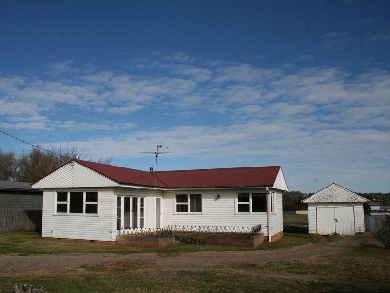 38 Church Street, Glen Innes NSW 2370