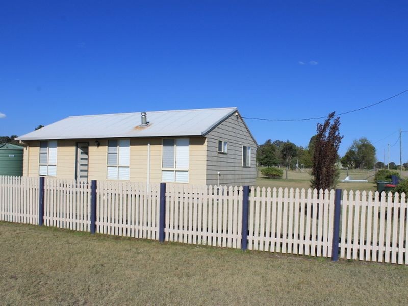 10 Valley Street, Deepwater NSW 2371