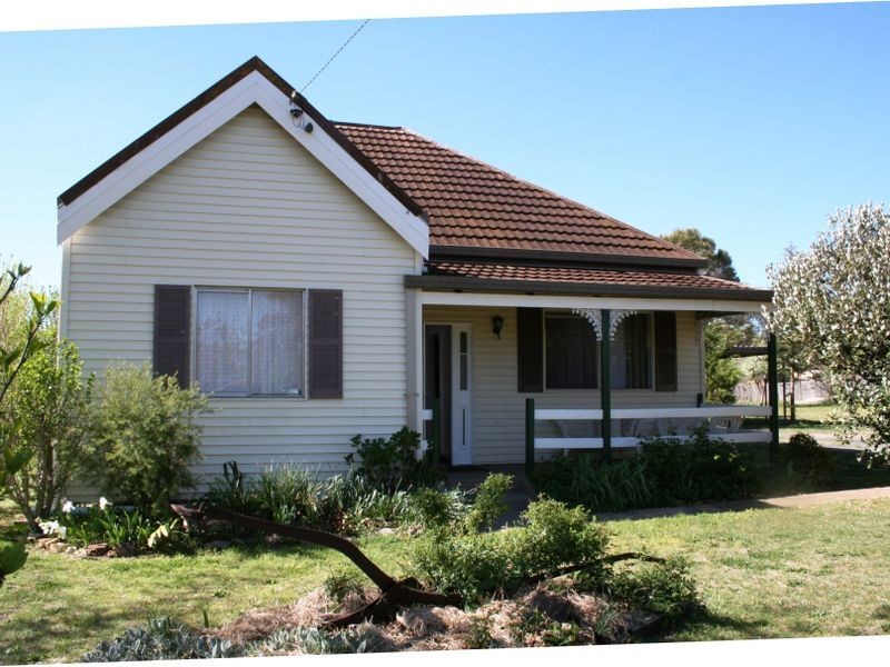 34 Wentworth Street, Glen Innes NSW 2370