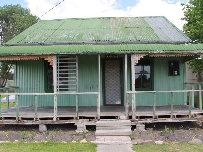 30 Inverell Rd, Emmaville NSW 2371