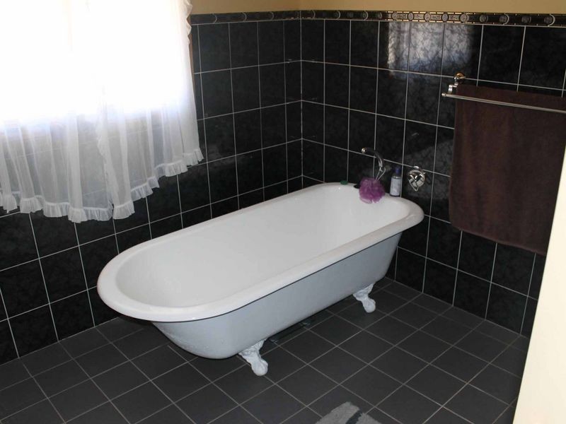 962 Victoria Street, Glen Innes NSW 2370