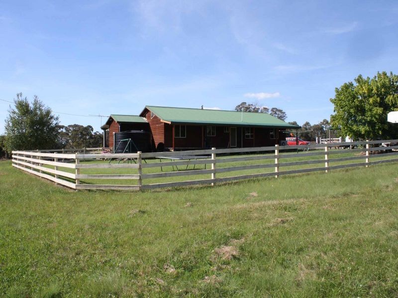 962 Victoria Street, Glen Innes NSW 2370