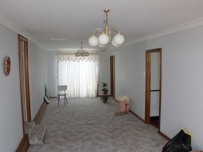 81 Moore Street, Emmaville NSW 2371