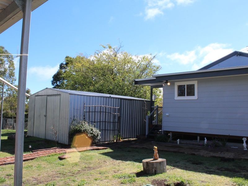 12 Moredun Road, Ben Lomond NSW 2365
