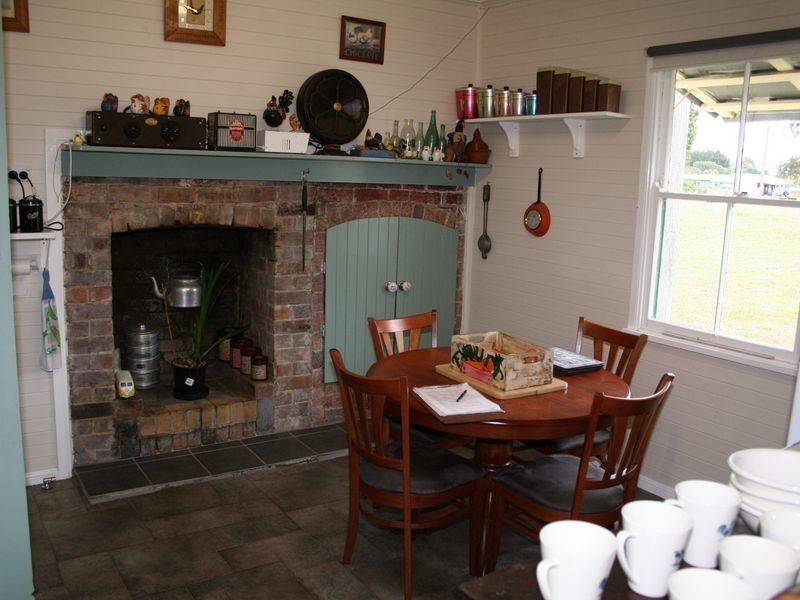 9 McInnes Street, Glencoe NSW 2365