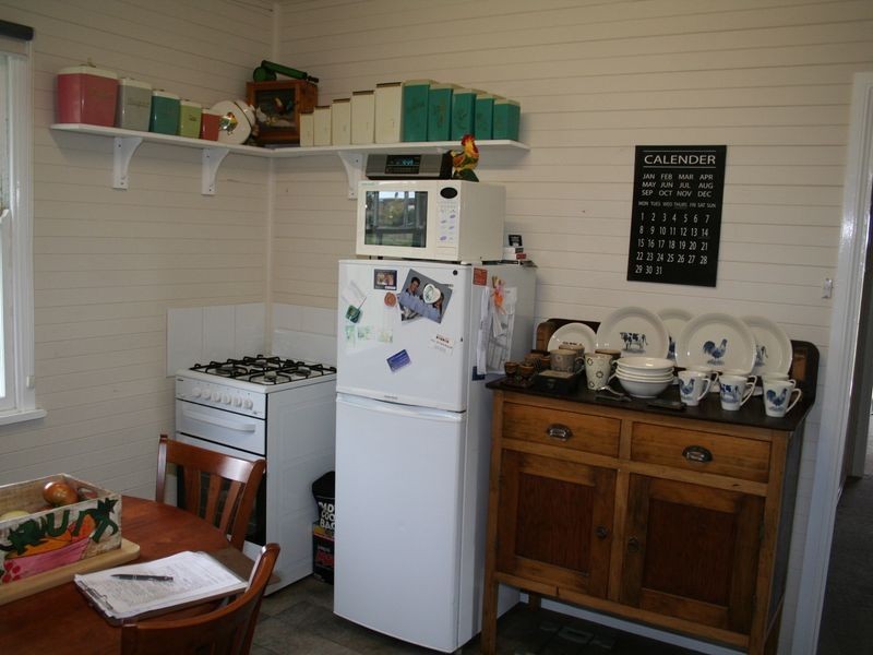 9 McInnes Street, Glencoe NSW 2365