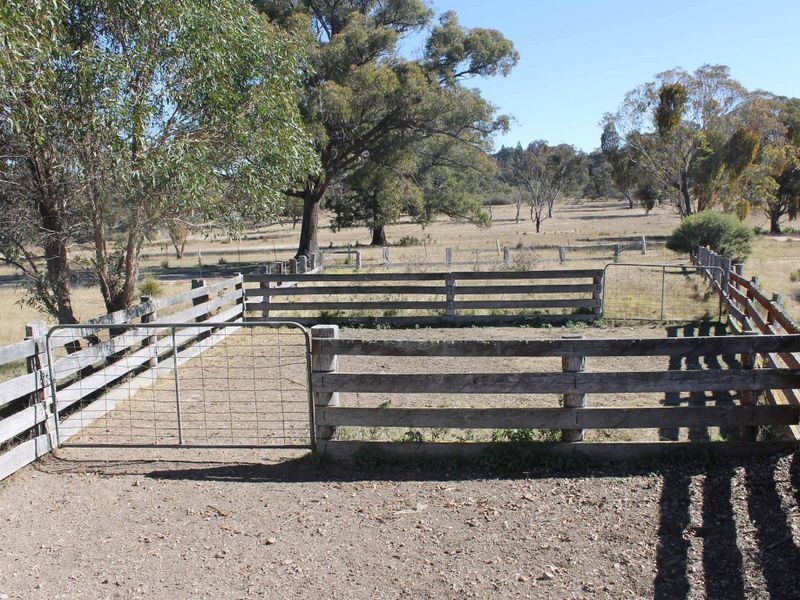 25 Arnolds Road, Glen Innes NSW 2370