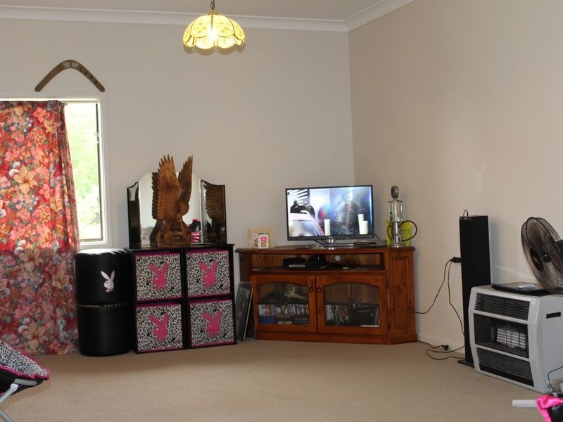 245 Meade Street, Glen Innes NSW 2370