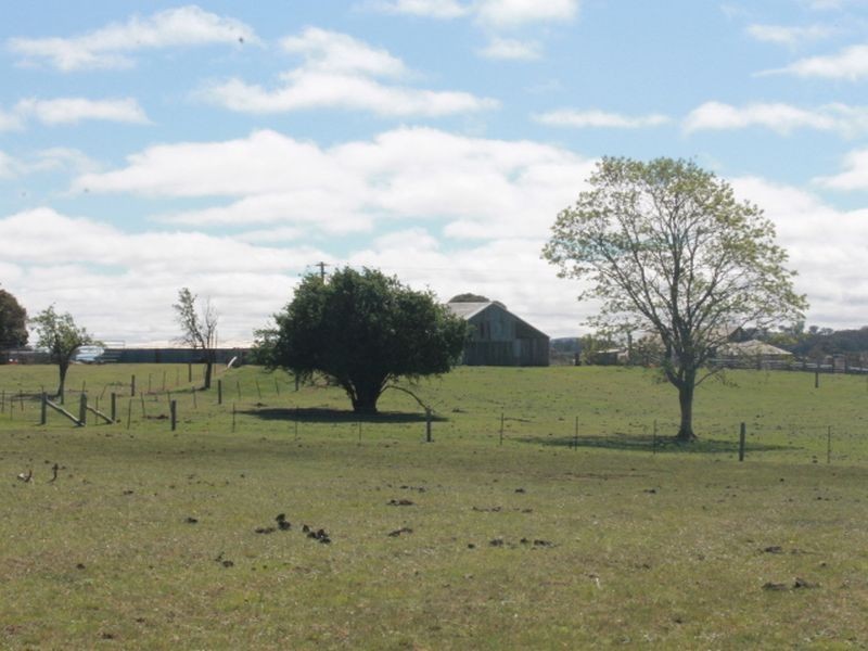 916 Emmaville Rd, Glen Innes NSW 2370