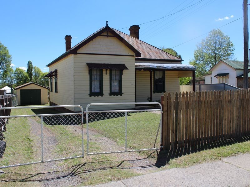 188 Meade Street, Glen Innes NSW 2370