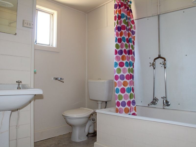 188 Meade Street, Glen Innes NSW 2370