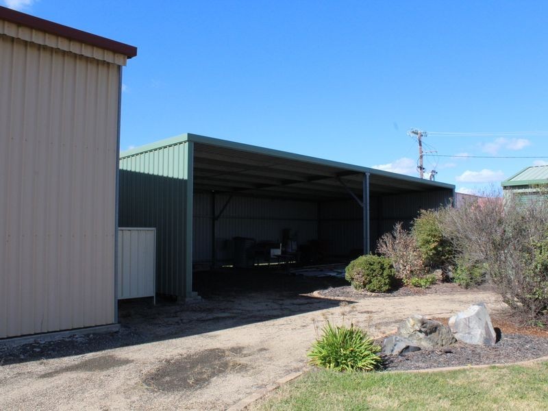 1 Kilkenny Close, Glen Innes NSW 2370