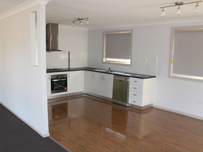 8 Camp Street, Glencoe NSW 2365