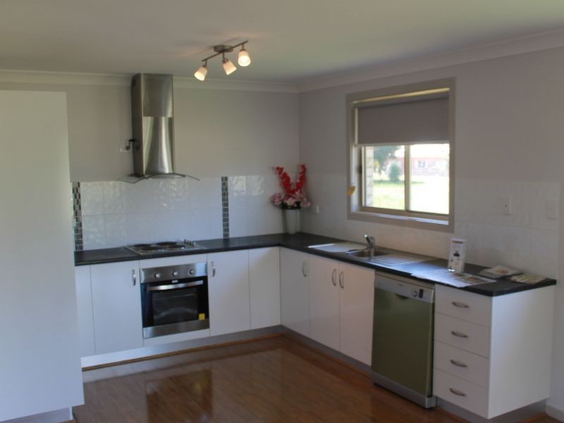 8 Camp Street, Glencoe NSW 2365