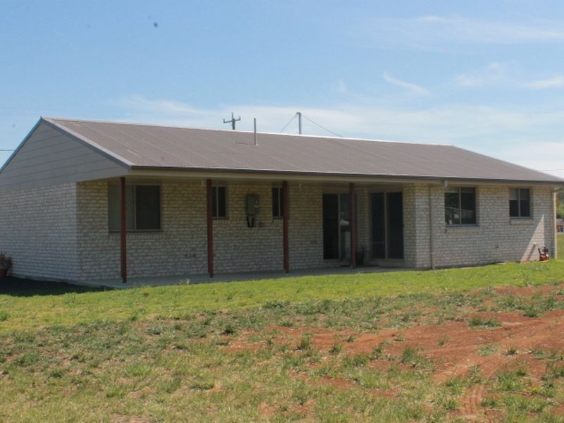 8 Camp Street, Glencoe NSW 2365