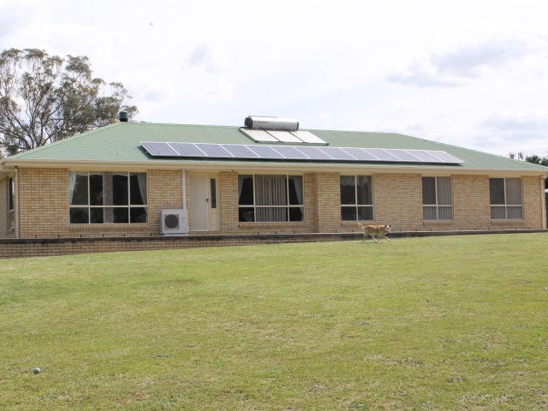 151 Whitmore Rd, Glen Innes NSW 2370