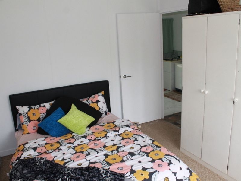 35 Moore Street, Emmaville NSW 2371