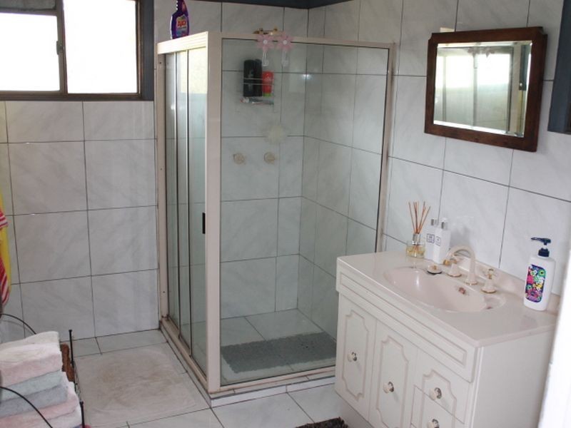 35 Moore Street, Emmaville NSW 2371