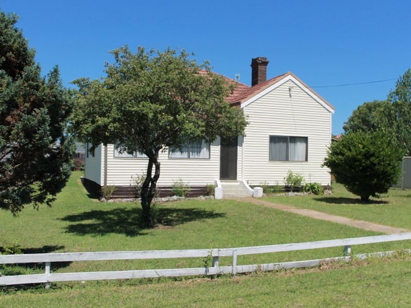 35 Mosman St, Glen Innes NSW 2370