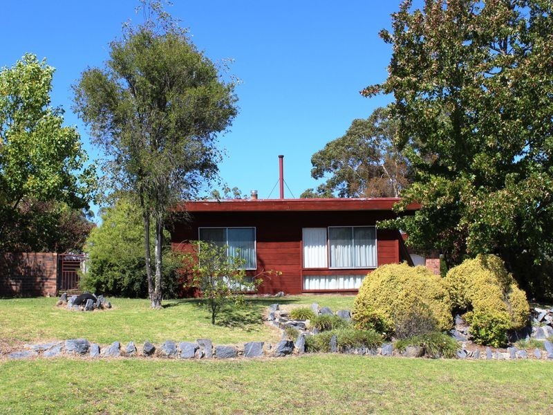 111 Oliver Street, Glen Innes NSW 2370
