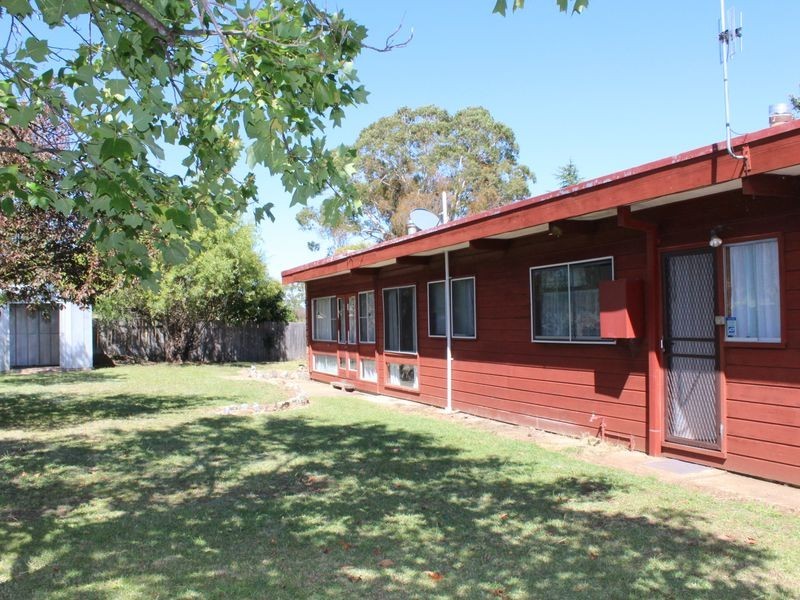 111 Oliver Street, Glen Innes NSW 2370