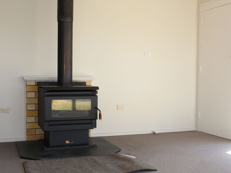 2 Railway Street, Glen Innes NSW 2370