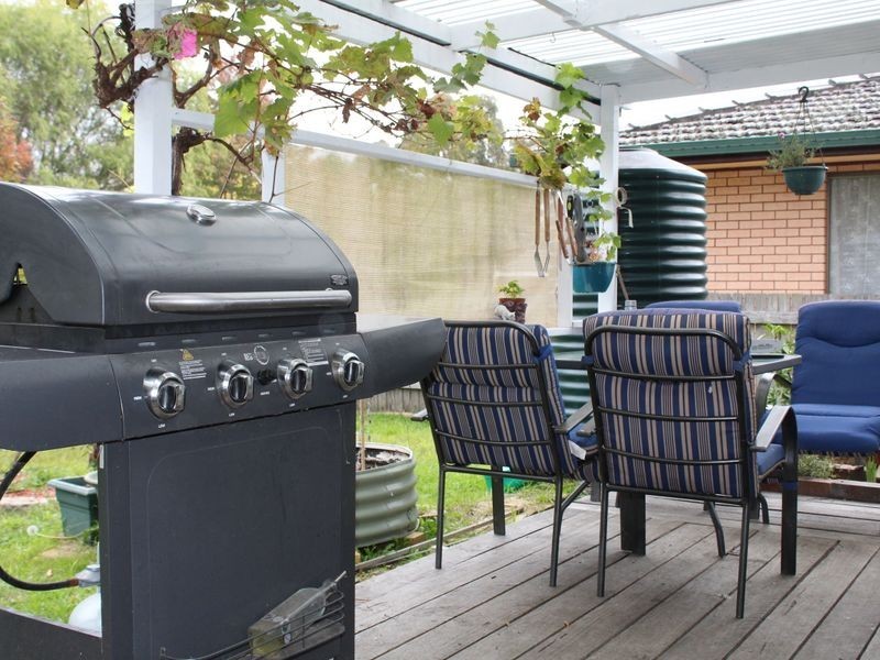 63 Oliver Street, Glen Innes NSW 2370