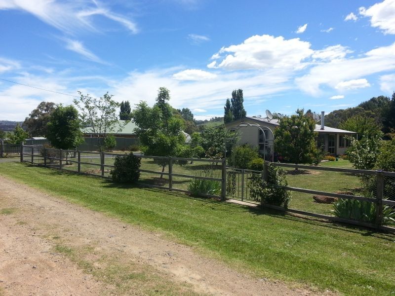 11 Donald Lane, Glencoe NSW 2365
