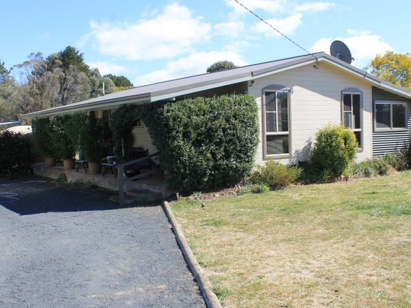 11 Donald Lane, Glencoe NSW 2365