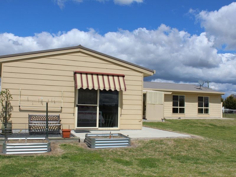 24 – 26 Cadell Street, Deepwater NSW 2371