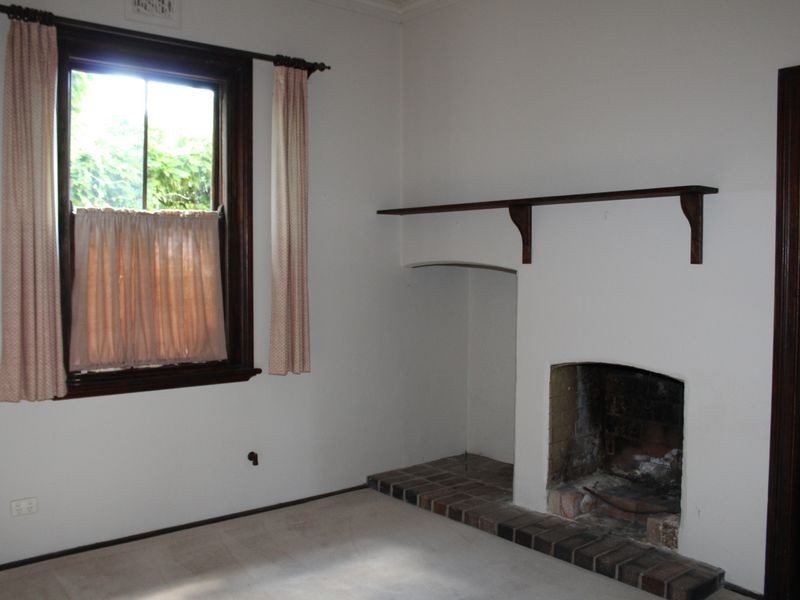 112 Bourke Street, Glen Innes NSW 2370