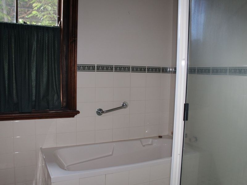 112 Bourke Street, Glen Innes NSW 2370