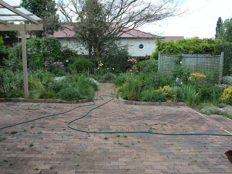 112 Bourke Street, Glen Innes NSW 2370