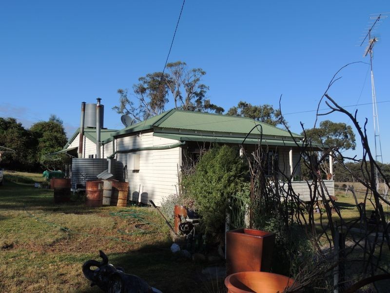 1 Moore Street, Emmaville NSW 2371