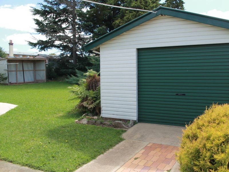 76 Hunter St, Glen Innes NSW 2370