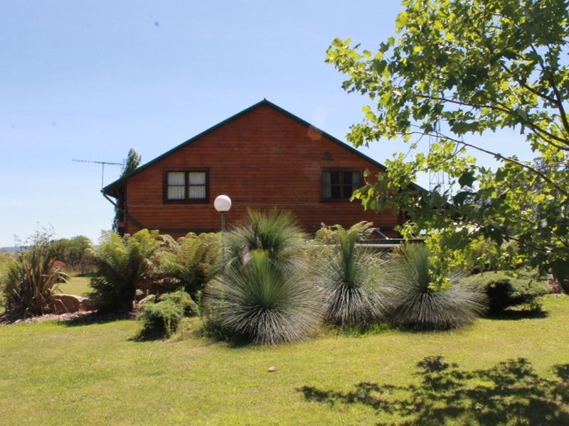 97 Yarrowlee Rd, Pinkett NSW 2370
