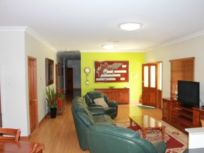 21 Church Street, Glen Innes NSW 2370